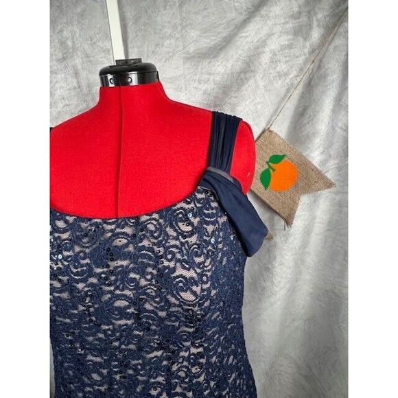 Alex Evenings Navy Blue Lace Cold Shoulder Fit & Flare Evening Gown Sz 18 $229 - Picture 2 of 8